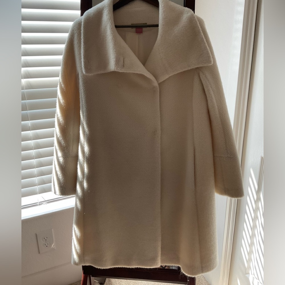 Beautiful Itala Testino winter coat.